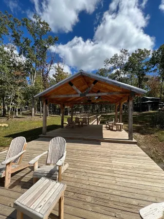 S'mores & More Tiny House - Tracy City