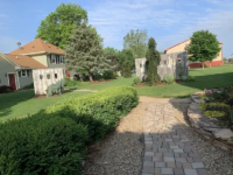 Spacious Farmhouse beautifully decorated waiting for laughs and memories 沃倫縣酒店