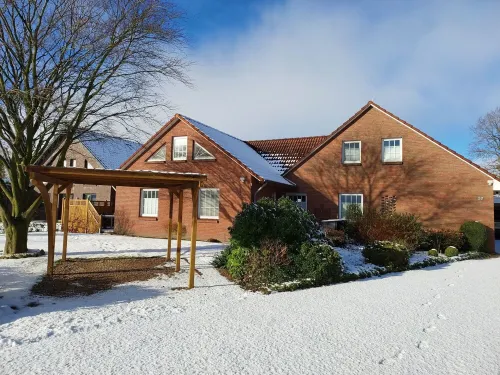 Schöne Ferienwohnung im Herzen Ostfrieslands, Direkt an der Deutschen Fehnroute