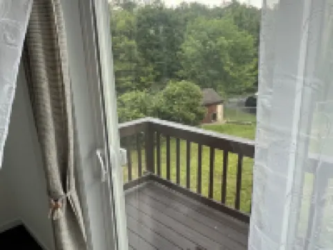 ‘The Gathering Place’ 3-Bedrm House. Between Kingston and Saugerties. アルスターのホテル