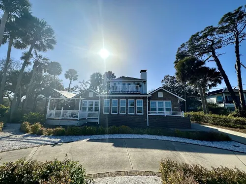 Otium Villa - Waterfront, intercoastal villa with a Spa-like feel.