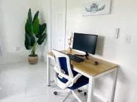 Serene Retreat - 5 mins to Beach, with Beach Gear, Firepit, Bicycles