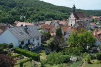 Apartment ~ 110m² in the 1st and 2nd Floor in the beautiful Main Valley, large garden
