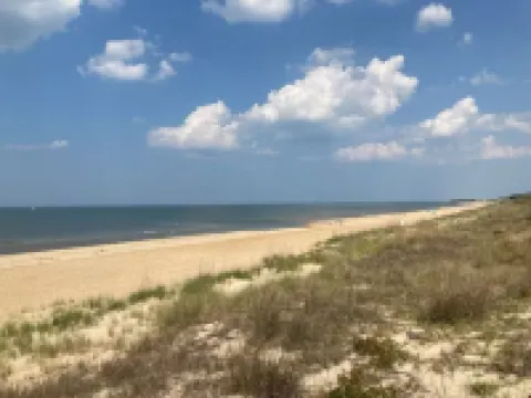 Ocean View Luxe Beach House. Sleeps 8! Seabreeze