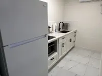 Sapphire by the Sea - Unit 1 - 1 Bedroom 2 Bath, 2 Queen Beds, kitchen, Sleeps 6 Hotel a Lauderdale-by-the-Sea