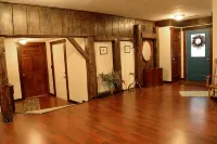 The Chestnut Barn built in 1830 is nestled in the quaint Amish town of Winesburg