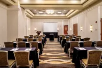 DoubleTree by Hilton Collinsville - St. Louis Hotels in Collinsville