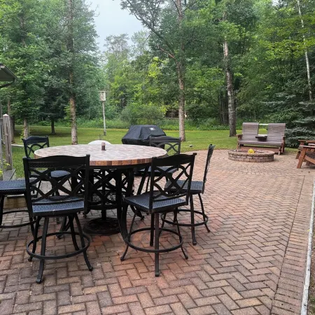 Private Lake Nokomis Sandy, 8 Kayaks, 3 Canoes, 2 Paddle Boards, Great Fishing.