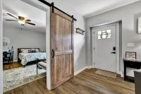 Comfy Cottage Walking Steps From Shopping/Dining/Taproom/Spa - Wifi