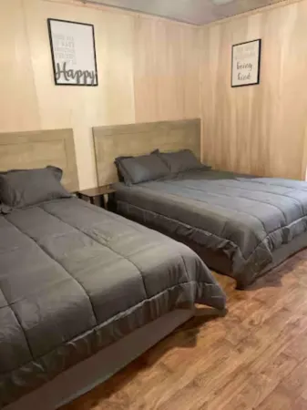 Hogan's Hideout Cottage # 4