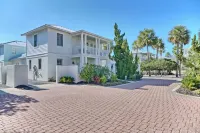 Gated, 80steps to beach & pool, why cross the busy road when you do not have to