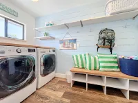 Island Vibes Beach House~ 4 Min. Walk 2 Beach • Heated Pool • King Beds