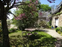 Beautiful quiet longère, near forests and ocean Hotel a Morbihan