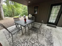 Pine Ridge Cabin House - Cozy Retreat In Woodland Setting With Hiking Trails Hotel a Guernsey County