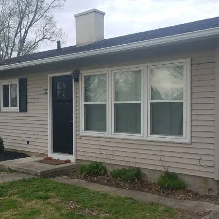 Cozy 3 Bedroom Ranch No steps