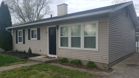 Cozy 3 Bedroom Ranch No steps