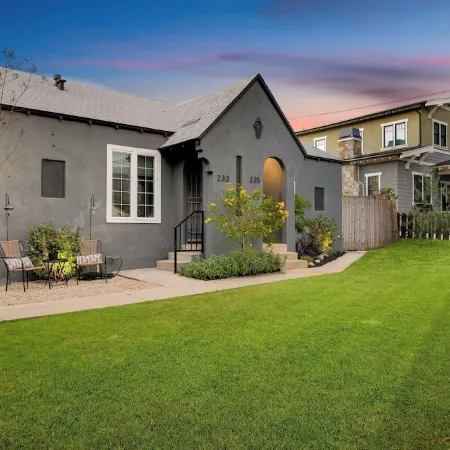 Luxe Haven Retreat