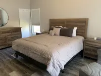 Summer Fun Poconos Watergap: Stunning Water Views, Dock, Firepit, Movie Room