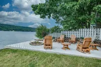 Enjoy the sunset from this east side Keuka Lakefront home! - 4 tähden