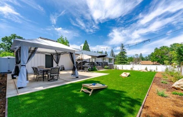 Stunning New Horse and Hare Inn