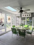 IN TOWN LEWES- NEAR WALKING/BIKING TRAILS /QUIET NEIGHBORHOOD /LINENS INCLUDED