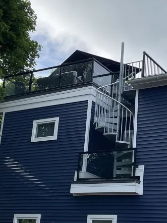 Riverwalk One Condo with rooftop deck