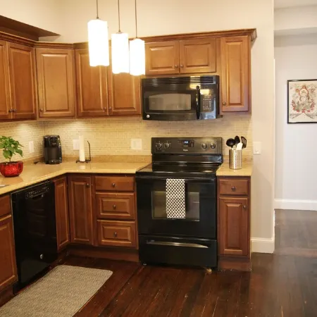 Modern 3BR/ Free Parking Close to Encore- Everett #2