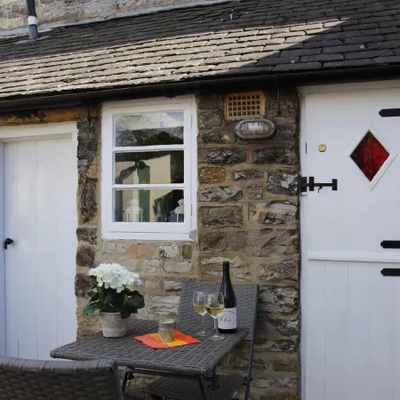 Style and Comfort - Welcome to The Bobbin