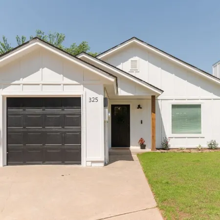 Cozy home in heart of Edmond