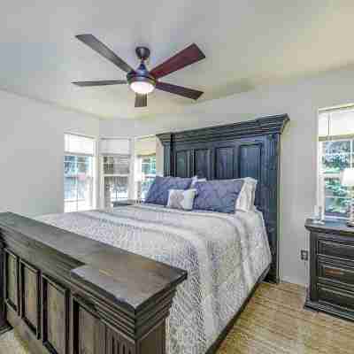 The Hidden Gem House- 3 Bedroom house with hot tub Rooms