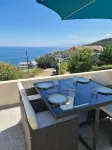 Quiet apartment in villa with breathtaking sea view at the beginning of Cap Corse
