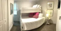 Brand NEW Condo in the Heart of Oxford! WALK to Ole Miss campus and the Square! Burns-Belfry Museum and Multicultural Center 주변 호텔