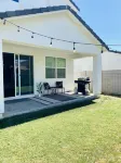 Coastal contemporary modern home 5mins from Schnepf farms