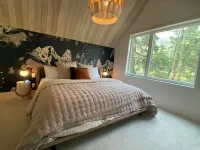 Après Cabin | Designer Lake Cabin