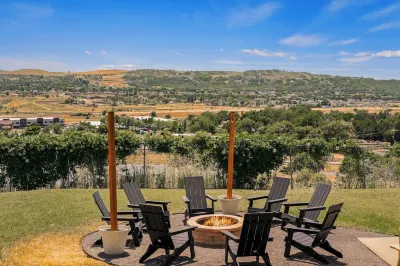 Hot Tub ~ FirePit ~ Scenic Views ~ Skiing ~ Lagoon 워터폴 캐년 주변 호텔