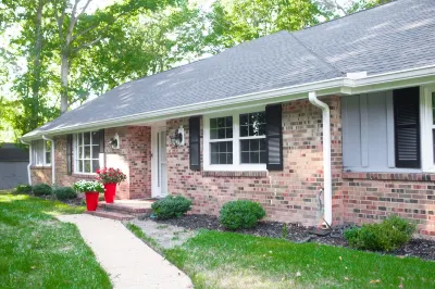 Great location, country living in the city.  Close distance to Williamsburg 조지 워싱턴 대학 주변 호텔
