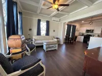 Unit 1 - Copper - Pinal Creek East - private yard - wifi - central location Hoteles en Globe