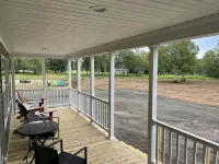 Escanaba River Modern Retreat • 10 Min to Town