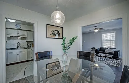 Fondren: Modern Magnolia