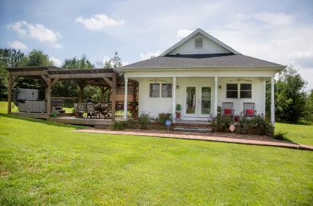 Perfect house for Clemson/SWU activities like Clemson football and disc golf!!! Отели в г. Pickens County