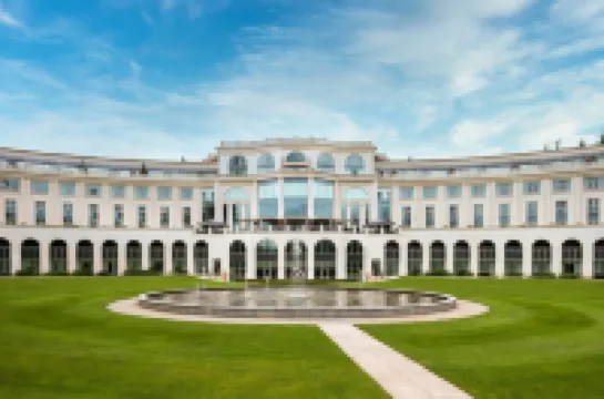 Powerscourt Hotel, Autograph Collection Hotels in 