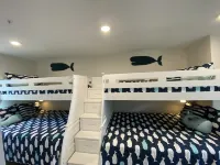 Free Pet & Special Pricing!  the Whale 2: Cozy 2-Bedroom Cottage - 2-Star