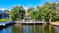 Luxurious Single-Story Waterfront Pool Villa in Delray Beach! VIP Passes!