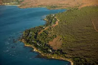 Hawaii Oceanfront 1-bedroom Cottage