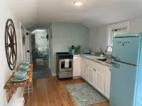 Cozy Cape Cottage