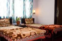 Darjeeling Heights - A Boutique Mountain View Homestay Hotels in 