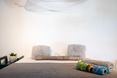 Ruby's Apartment Close to the Beach