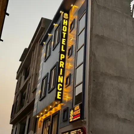 Hotel Prince Ayodhya