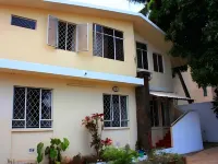 Le Cactus Guesthouse