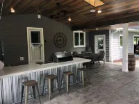 Enjoy your own private family resort! Pool, hot tub, lakefront, sunsets, more!